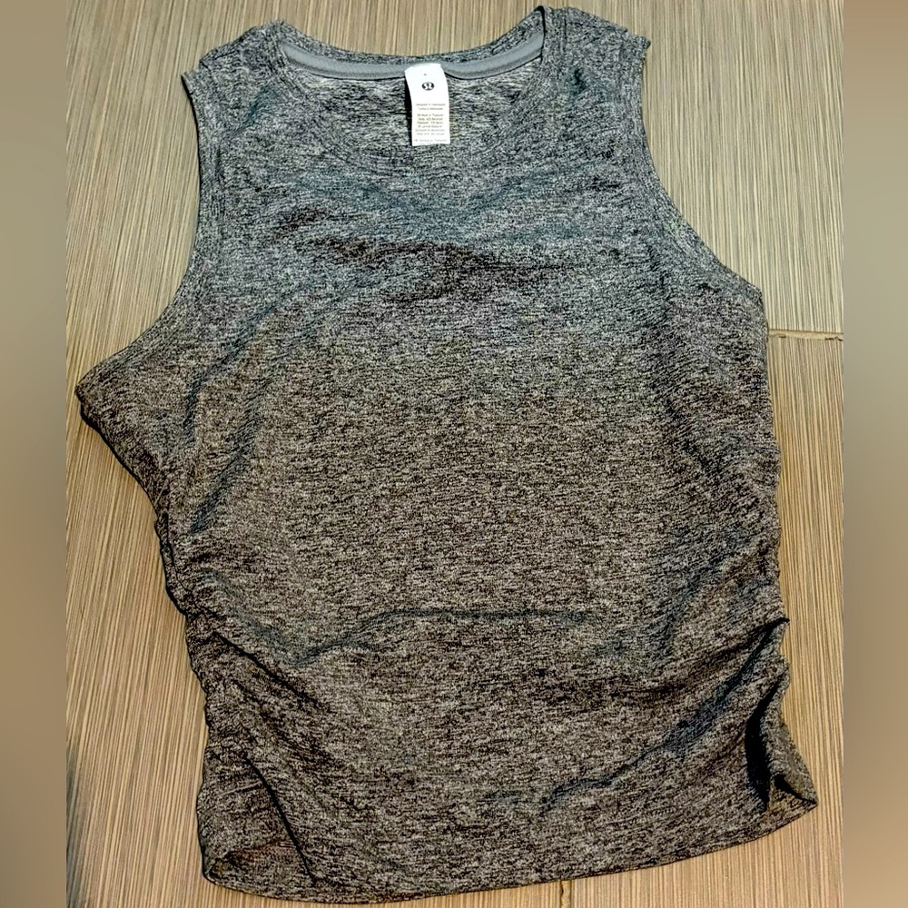 EUC lululemon cinch tank grey size 4